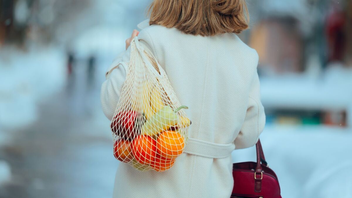 Гастроэнтеролог перечислила продукты для повышения энергии в феврале и назвала 3 способа на них не разориться  