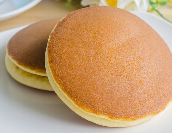 Ни капли масла: пеку "сухие" панкейки — получаются пышные, румяные и не жирные