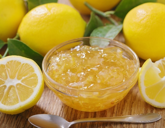 Зимой варю лимоны прямо с кожурой: янтарное варенье к подходит к блинам, как "родное"