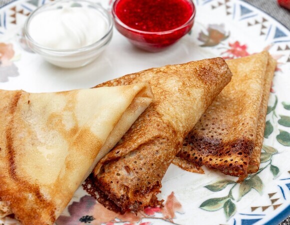 Блины на квасе, на рассоле, на пиве: забытые рецепты русской кухни, которые действительно удивят