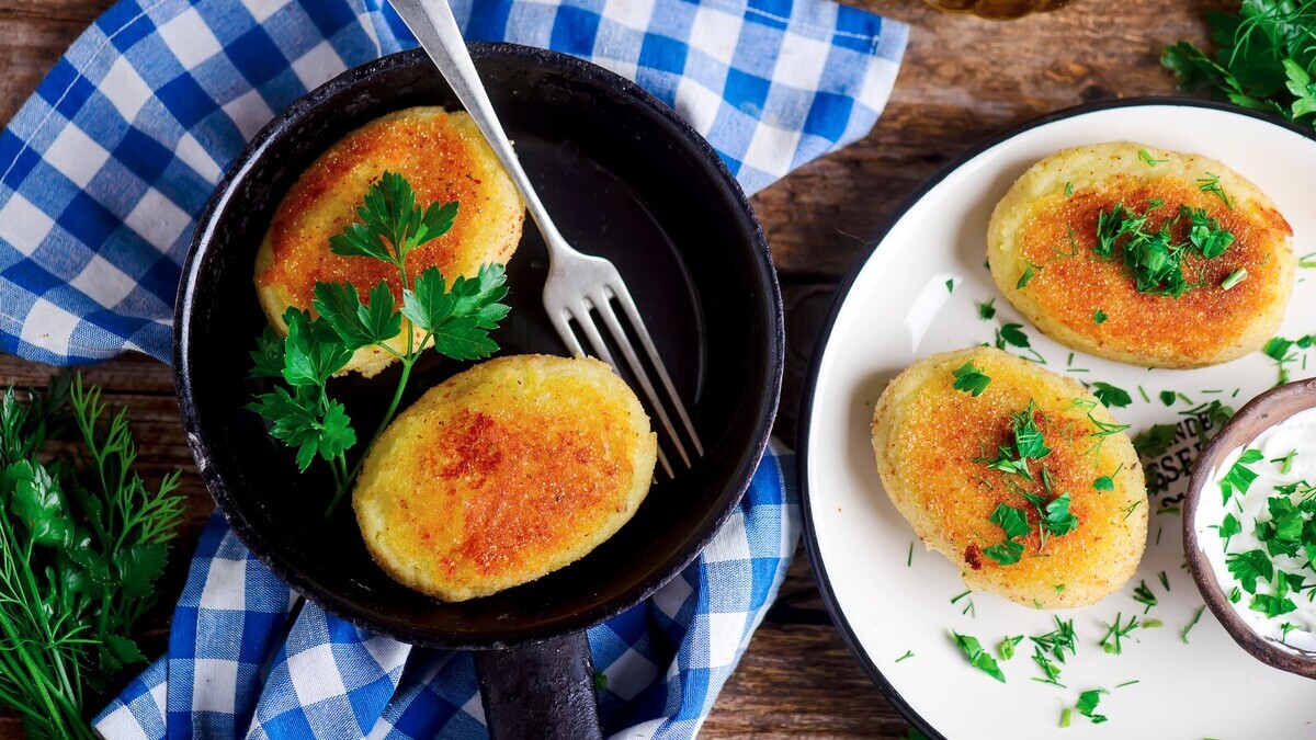 Удивила домашних картофельными котлетами — подала с густым грибным гуляшом: вкус детства! Удивила домашних картофельными котлетами — подала с густым грибным гуляшом: вкус детства!