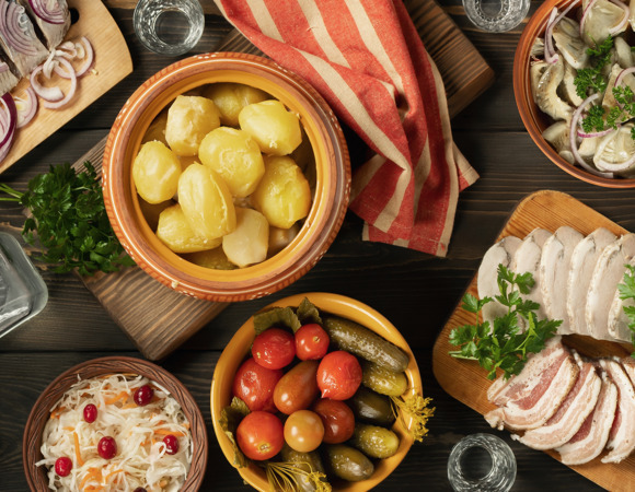 Мы не можем оторваться, а иностранцы нос воротят: 10 русских блюд, которые не понимают