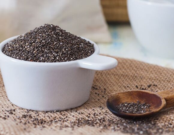 Совместимы не со всеми лекарствами: гастроэнтеролог назвала неочевидную опасность семян чиа
