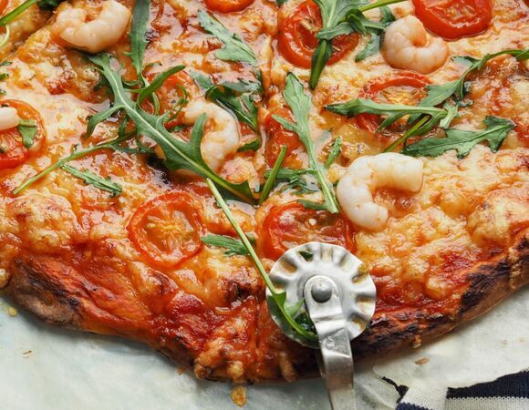 Эта пицца не отразится на моей талии, ведь я заменила вредную белую муку: вкусный ПП-рецепт для худеющих