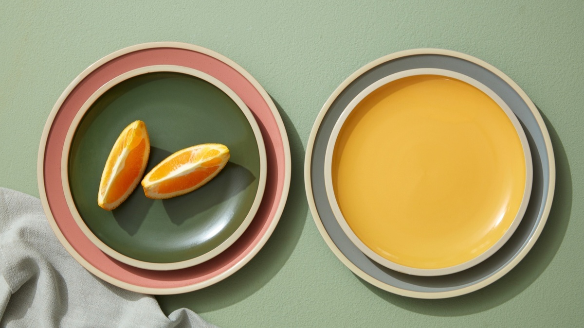 Психологи сказали, какой цвет посуды помогает меньше есть — хитрость для худеющих