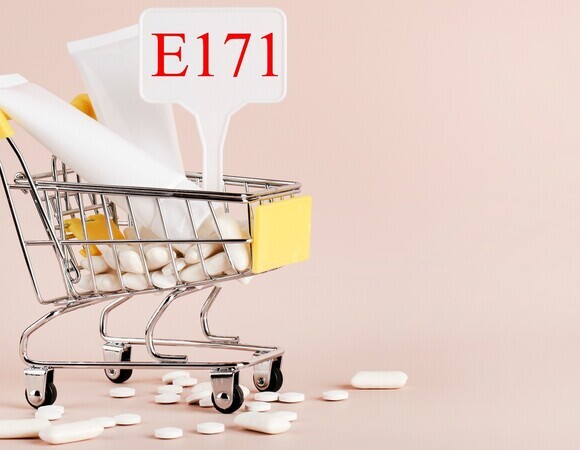 Диоксид титана в пище: в Роскачестве рассказали о добавке E171, которую запретили в Европе  