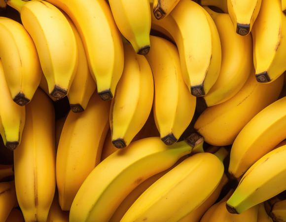 Почему я начала есть бананы каждый день — и как это изменило мою энергию