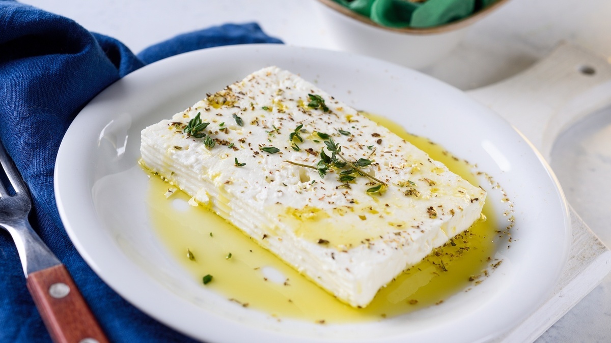 Этот сыр можно есть каждый день — диетологи объяснили все "плюсы" натурального усилителя вкуса Этот сыр можно есть каждый день — диетологи объяснили все "плюсы" натурального усилителя вкуса