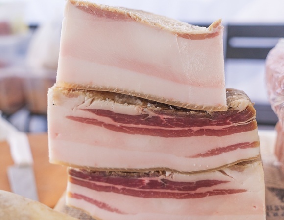 Разрешено ли сало при диабете — ответили диетологи Павлова и Русакова