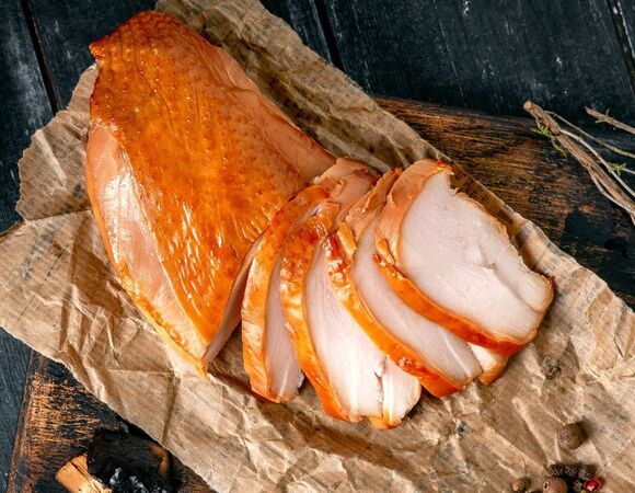 Узнала у шеф-повара Улыбиной-Бай, что самое важное в приготовлении пастромы: теперь готовлю деликатес дома