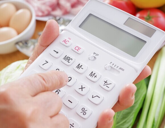 Подсчет калорий может навредить психике: эндокринолог объяснила, кому стоит остановиться