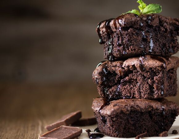 Что я делаю, когда хочу и брауни, и тонкую талию? Вооружаюсь ПП-рецептом овсяного десерта с шоколадом и без муки