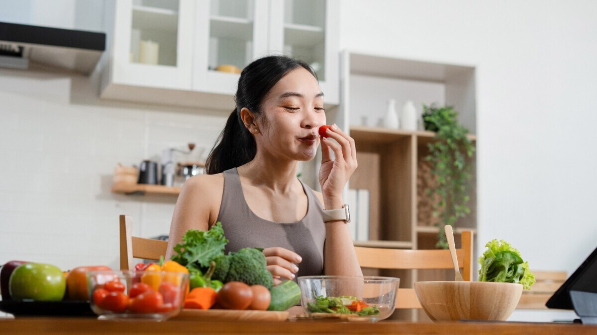 Еда и настроение: как рацион влияет на ментальное здоровье Еда и настроение: как рацион влияет на ментальное здоровье