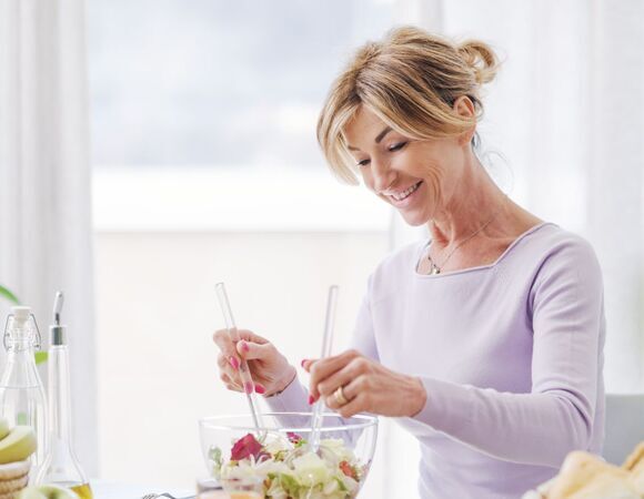 Неправильно питаетесь в 40 лет? После 70 будет "ответка" от мозга