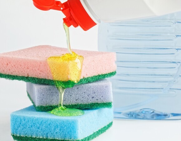 Ученый Шихов из РОСБИОТЕХа ответил, правда ли человек съедает полстакана моющего средства в год