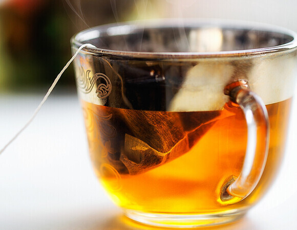 Не из-за дешевых пакетиков: эксперт объяснил, почему чай может горчить