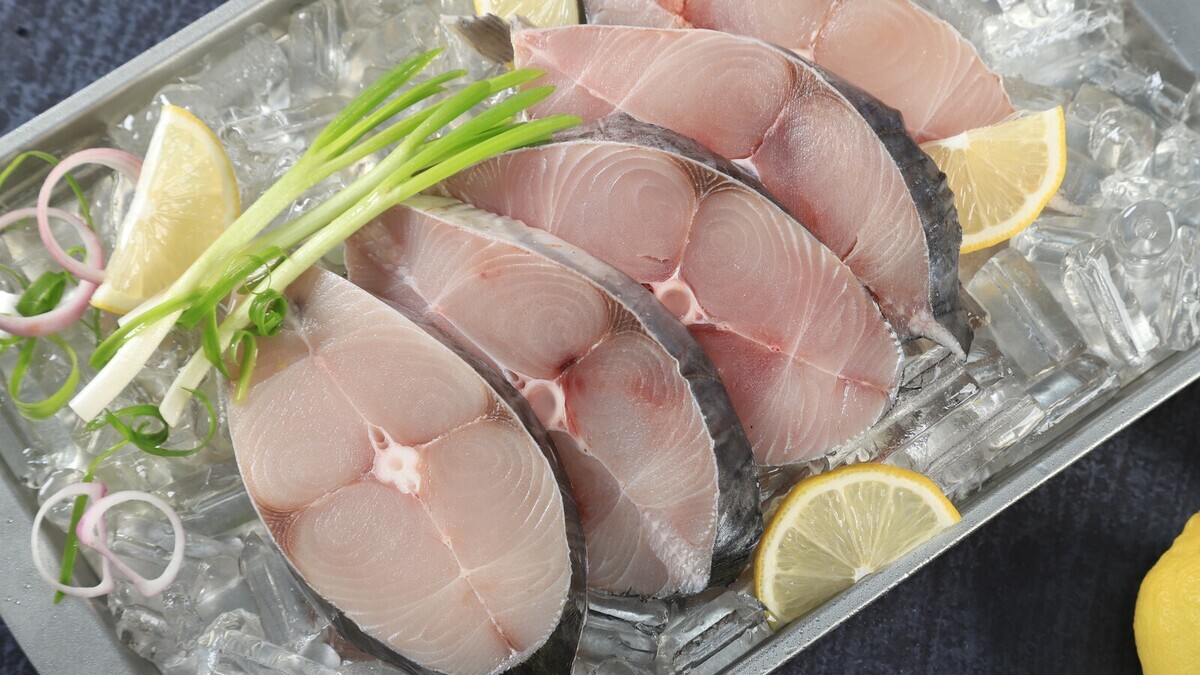 Гинеколог Боброва посоветовала женщинам есть скумбрию — почему?