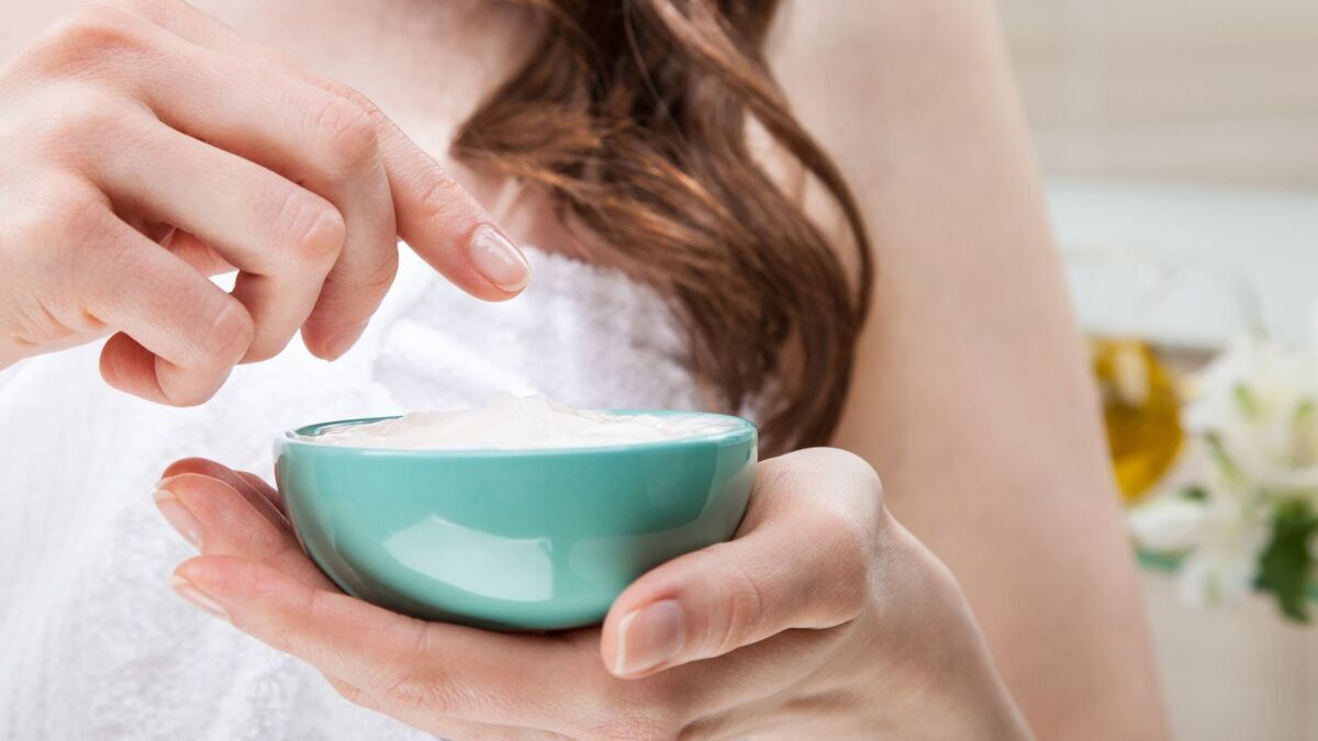 Яйца и лимон полезнее внутри: трихолог Швец раскритиковала "съедобные" маски для волос — "Вредная история"