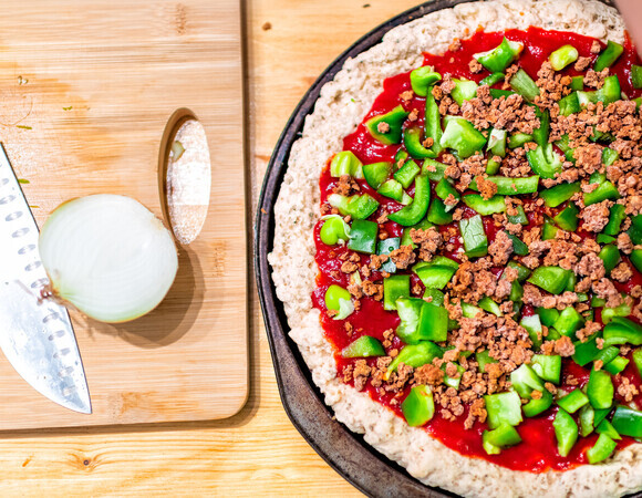 Белковая пицца без муки: готовлю на курином фарше и спокойно добираю норму белка