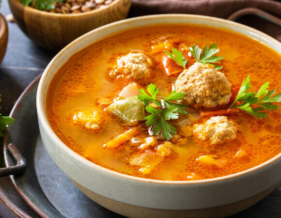 Рецепт выходного дня: по секрету добавляю в суп с фрикадельками одну крупу — получается бесподобно