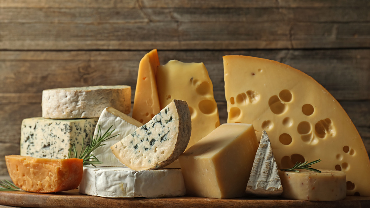 Никогда не отказываю себе в сыре, но и не набираю от него вес: вот как мне это удается