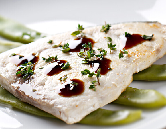 Стало известно, какую популярную рыбу повара не заказывают в ресторанах и почему