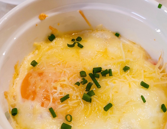 Спасение при моем холестерине: ем яйца по совету диетолога (на завтрак вместо омлета делаю кокот)