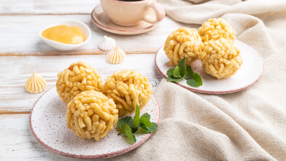 Как я испекла самый нежный чак-чак в своей жизни — раскрываю тайны, которыми со мной поделилась бабушка