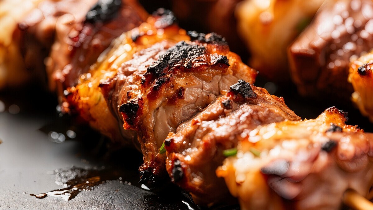 Лопатка, шейка, корейка — какую часть мяса брать для шашлыка? Убедилась, что неудачный кусок маринадом не исправить