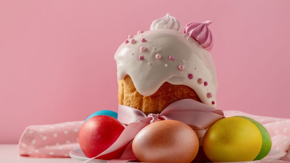 Шеф-повар Спиваков посоветовал глазурь для кулича из маршмеллоу: 4 шага к невероятному вкусу 