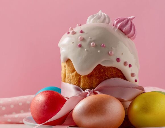 Шеф-повар Спиваков посоветовал глазурь для кулича из маршмеллоу: 4 шага к невероятному вкусу