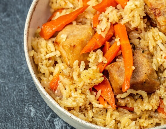 Не плов, а каша: шеф-повар объяснил, какой рис безнадежно испортит восточное блюдо