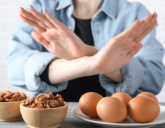 Как отличить аллергию на продукт от пищевой непереносимости?