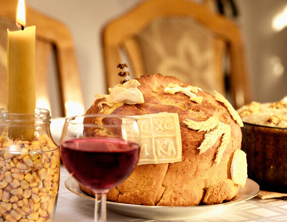 Рыба, кусочек кулича и вино: что едят на Пасху на Афоне? Найден рецепт одного из главных праздничных блюд монахов 