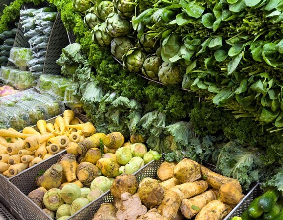 Никакого майонеза: 3 рецепта весенних салатов - ваши гости попросят добавку