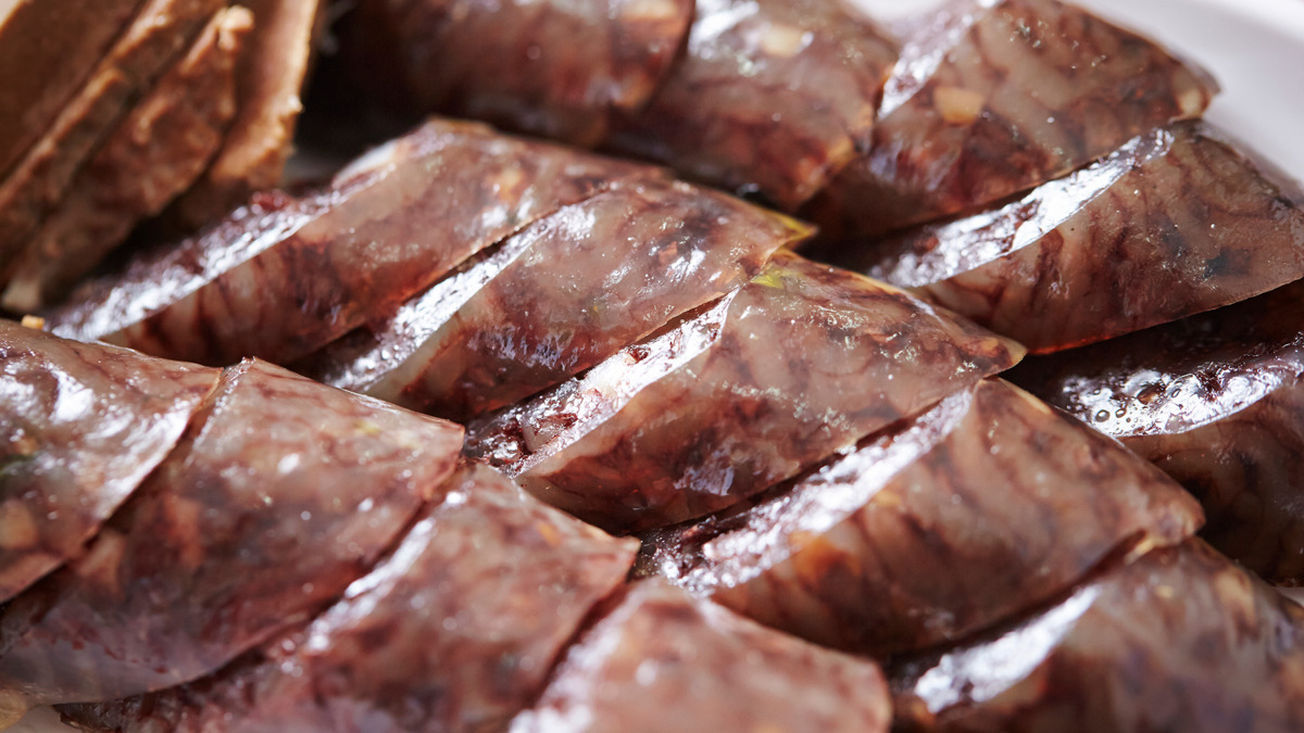 Сын удивился, муж оценил: приготовила корейскую кровяную колбасу не выходя из кухни