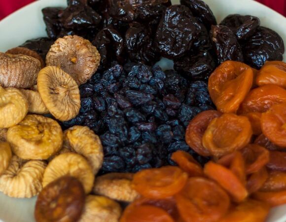 Отражается на самочувствии: 3 способа очистить сухофрукты от диоксида серы от эксперт РОСБИОТЕХа Кузнецовой