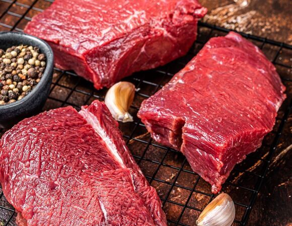 Охлажденное мясо можно хранить до месяца? Ученые нашли способ продлить срок