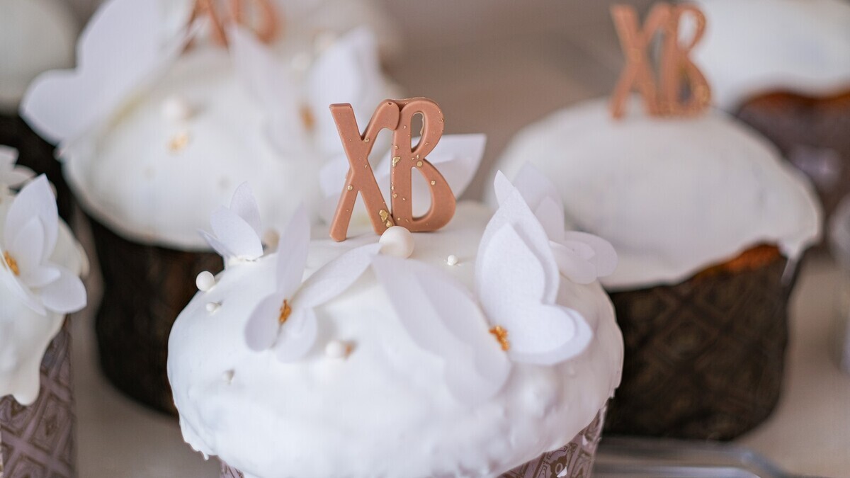 Рейтинг "Едим Дома": топ-5 оригинальных рецептов глазури от шеф-поваров — не подведут на Пасху