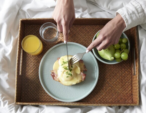 Не обязательно в 7 утра: в какое время завтракать, чтобы быстрее снизить вес?