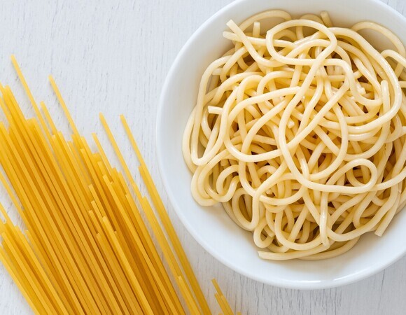 Шеф-повар Джордж Дайер объяснил, чем отличается свежая и сухая паста — и какая лучше 