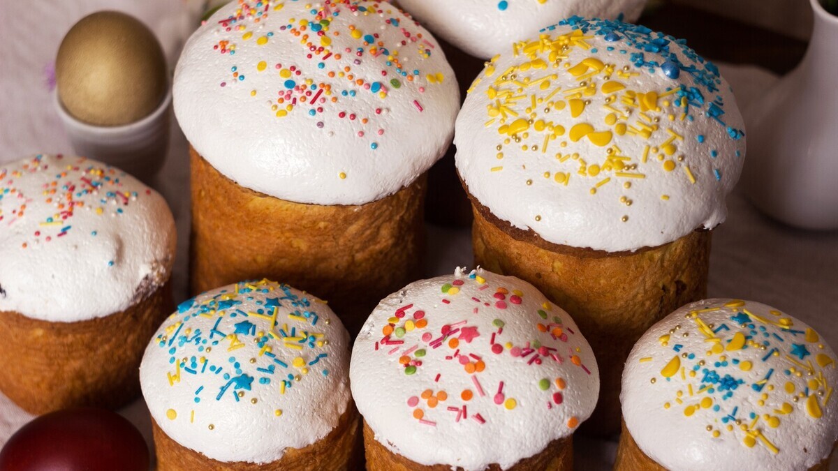 Платят по 4 тысячи: в Москве ищут дегустатора шапочек куличей перед Пасхой