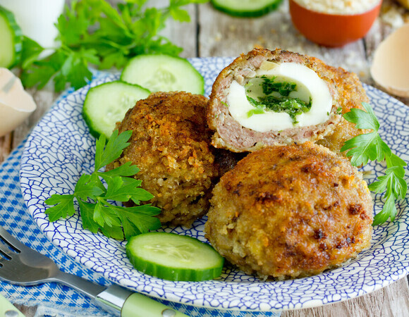 Зразы как в детстве, но сочнее: готовлю из свинины с яйцом и зеленью — секрет в начинке