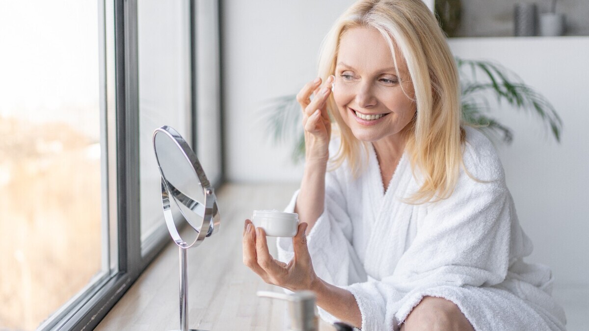 Огурцы – прошлый век: 3 маски для лица из продуктов, которые есть на любой кухне Огурцы – прошлый век: 3 маски для лица из продуктов, которые есть на любой кухне