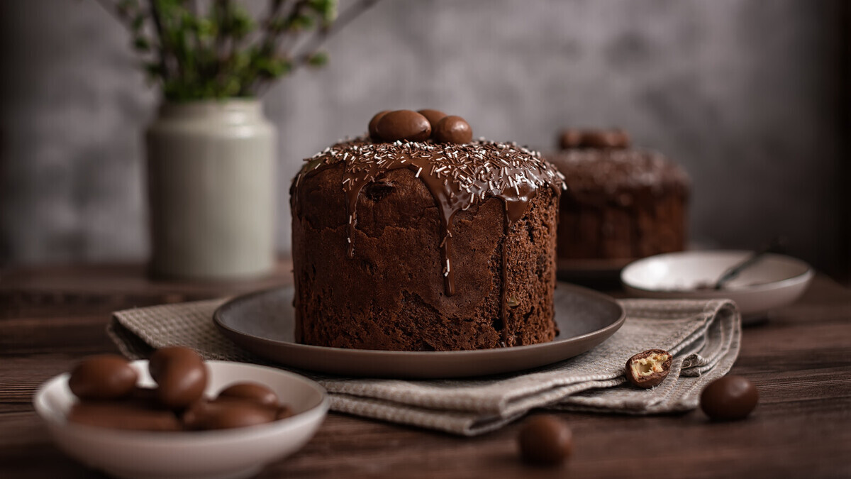 Как испечь шоколадный кулич со специями: попробовала вариант с манкой — получается воздушнее обычного