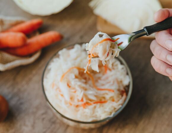 Полезны для кишечника, но для гипертоников "не айс": диетолог призвал быть осторожнее с этим продуктом