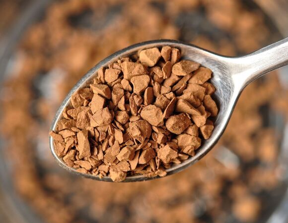 Гранулы бодрости: отмечаем День любителей растворимого кофе 1 апреля — и это не шутки!