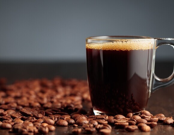 Как сделать свинину мягче с помощью неожиданной добавки — объяснили кулинары 