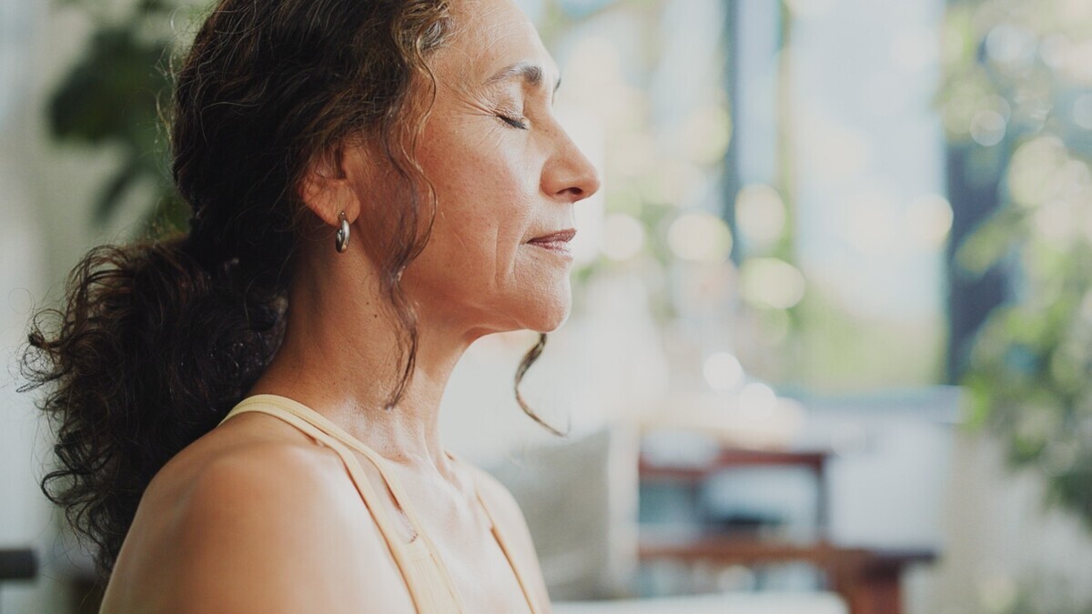 Дышим по Луне в апреле 2026: когда бодифлекс сжигает жир быстрее, а когда выводит отеки