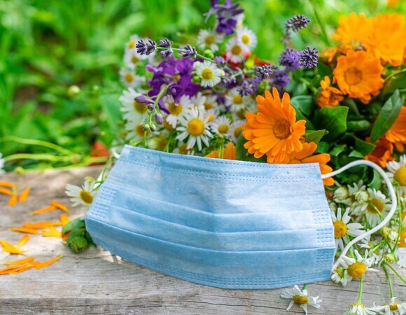 Какие витамины и минералы облегчают симптомы весенней аллергии — сказала врач Искандарова